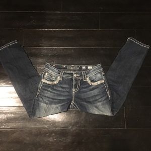 Miss Me size 26 Mid rise easy crop jeans
